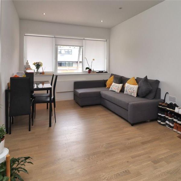 2 bedroom apartment to rent - Photo 1