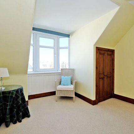 30 Balmoral Place, AB10 6HR, Aberdeen - Photo 1