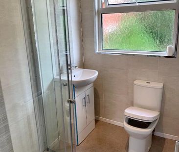 357 Antrim Road, Newtownabbey, BT36 5EB - Photo 5