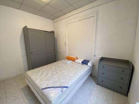 Location Appartement 2 pièces 40m² CASTELNAUDARY 11400 - Photo 3