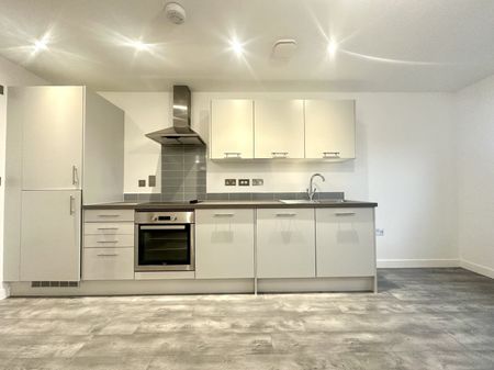 1 bedroom apartment to rent - Photo 2