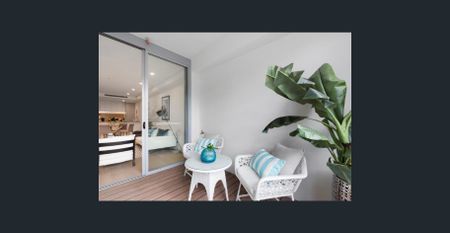 LUXURY ONE BEDROOM APARTMENT WITH PARKING! - Photo 5