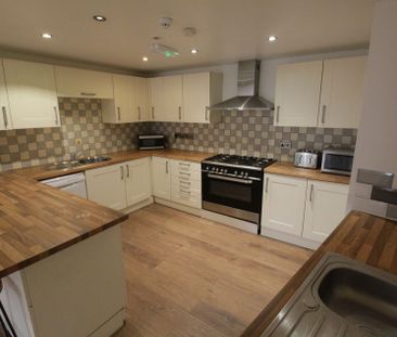 Park view, Stonebow house Block, St. Botolphs Crescent, Lincoln, Li... - Photo 1