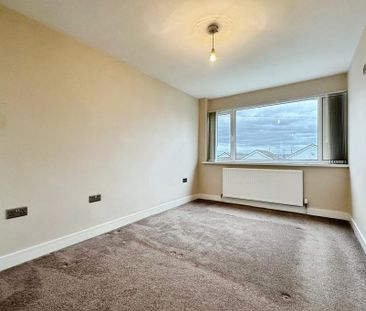 3 bedroom detached house to rent - Photo 4