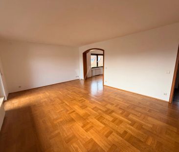 Großzügige 5,5-Zimmer-Etagenwohnung mit Balkon, ca. 120 m², ruhige ... - Foto 5