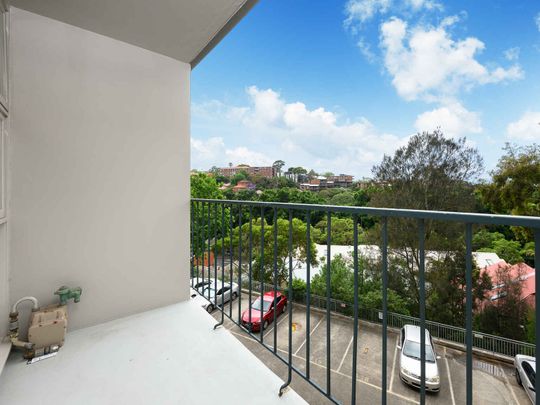 302/22 Doris Street, North Sydney - Photo 1