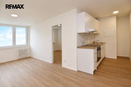 Pronájem bytu 2+kk v družstevním vlastnictví 50 m², Praha 5 - Hlubočepy - Фото 2