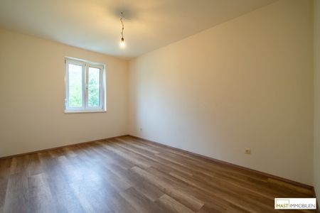 Ab sofort Verfügbar - 3 Zimmer Balkonwohnung inkl. EWE Einbauküche - Photo 2