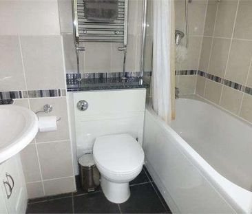 Hombrook Drive, Binfield, Berkshire, RG42 - Photo 6