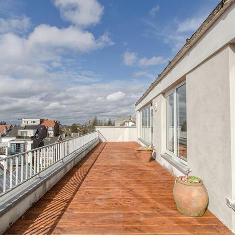 Appartement te huur in Ixelles - Photo 1