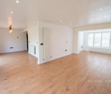 4 bedroom detached house to rent - Photo 2