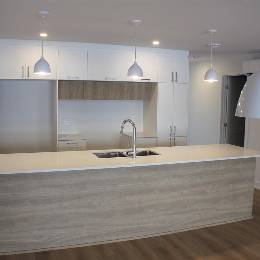 3 CH - 1 SDB - Granby - $1,625 /mo - Photo 1