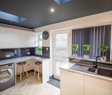 To Rent Hoole Lane, **Available From August 2025 - 4 Bedrooms**, Ch... - Photo 2