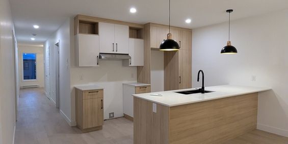 5 1/2 MAINTENANT OU JUILLET - 1238$ - Photo 3