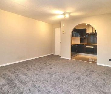 Woking, Surrey, GU22 - Photo 6