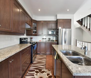 For Lease - 77 ARKOSE Street, Kanata, Ontario - Photo 3