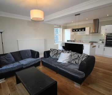 3 bedroom apartment to rent - Photo 2