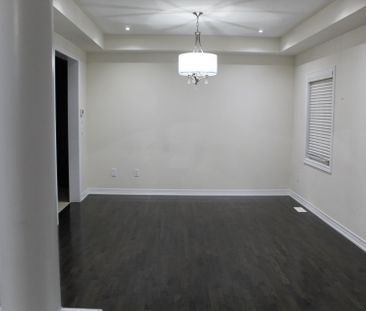 For Lease - 210 Bellchase Trail, Brampton, Ontario - Photo 4