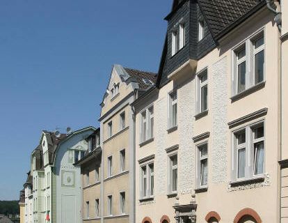 GEPFLEGTE 2 1/2 Zimmer-Wohnung mit BALKON Haspe-Zentrum - Photo 1