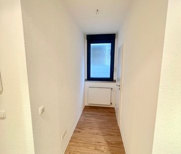 Frisch renovierte 2 Zimmer- Wohnung in 6-Parteienhaus! - Photo 6