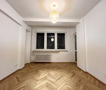 Po remoncie generalnym| Balkon| Parking| Muranów - Photo 1