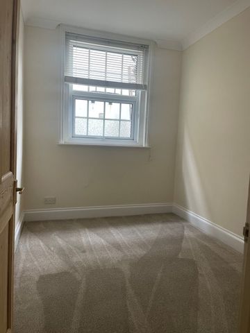 Chester Road, Branksome Park, Poole - Photo 4