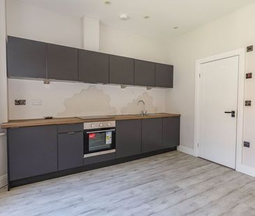 St. Peters Road, Bournemouth - Photo 5