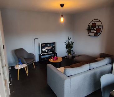 Appartement te huur in Hasselt voor € 680 met 1 slaapkamer - Photo 2