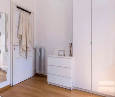 Via Volterra, Milan, Lombardy 20146 - Photo 3