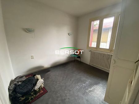 Maison avec deux chambres sur sous sol de 87 m2 avec jardin et garage - Photo 2