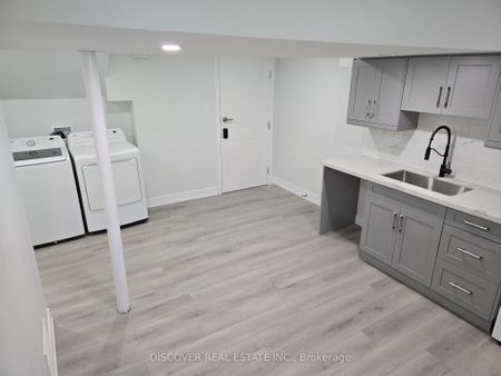 For Lease - 186 Floradale Drive Unit# 1, Mississauga, Ontario - Photo 5