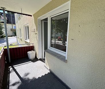 Kleine, modernisierte 3 ZKB-Wohnung mit Balkon - Photo 1