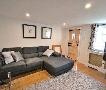 2 bedroom property to rent, - Photo 6