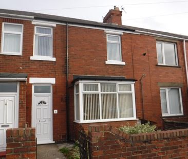 3 bedroom terraced house to rent - Photo 2