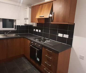 NEWLY REFURBISHED HOME – rare to market – immaculate 3 bed semi loc... - Photo 6