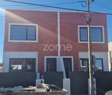 4 room luxury House for rent in Seixal, Portugal - Photo 5