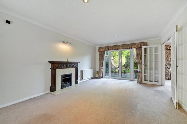 4 bedroom detached house to rent - Photo 1