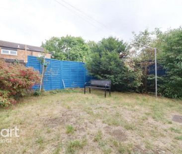 5 bedroom terraced house to rent - Photo 1