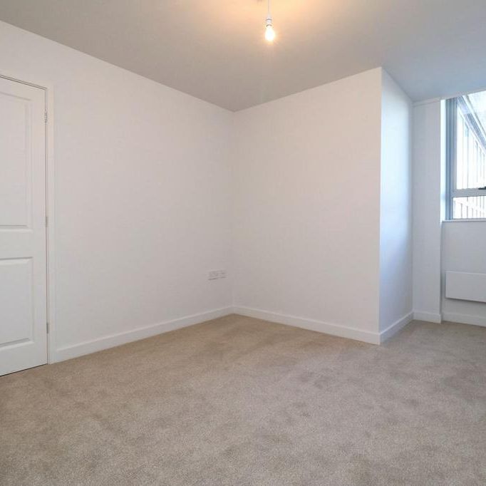 2 bedroom property to rent - Photo 1