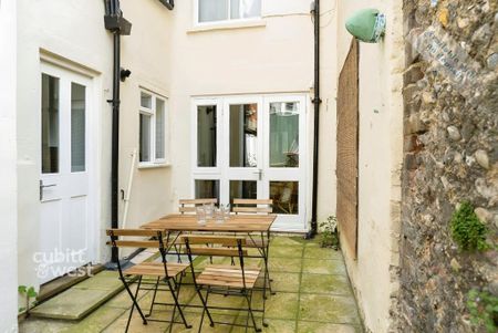 1 bedroom flat to rent - Photo 5