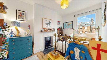 4 bedroom terraced house to rent - Photo 4