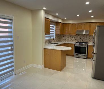 For Lease - 39 Florence Drive, Brampton, Ontario - Photo 2