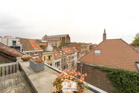 Prachtig BEMEUBELD dakappartement met terras vlakbij Zuid - Photo 2