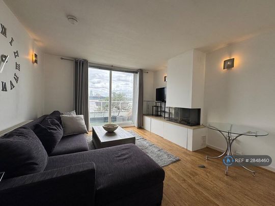 1 bedroom flat to rent - Photo 1