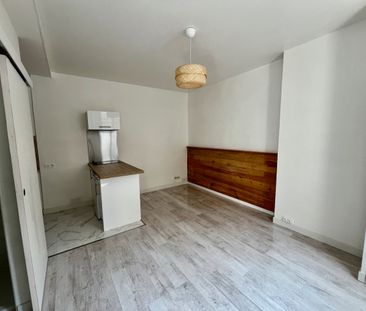 Location Appartement 1 pièce 19m² - Photo 1