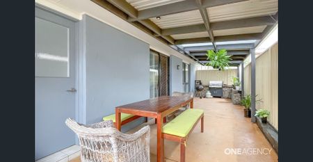 COASTAL COMFORT AND EASY LIVING ALL YEAR ROUND - Photo 3