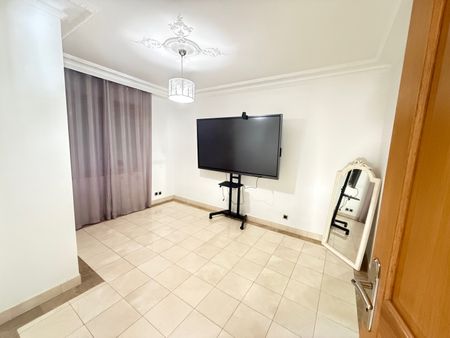 Tout savoir sur cette maison dans le quartier Buzenval, à Rueil-Malmaison - Photo 4
