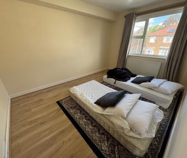 3 bedroom semi-detached house to rent - Photo 4