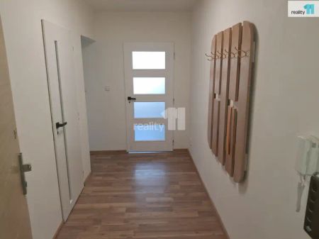 Pronájem rekonstruovaného bytu 2kk Praha Stodůlky 48 m - Photo 3