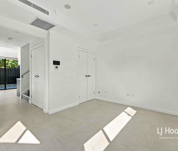 1/200 Newbridge Road, Moorebank NSW - Photo 2